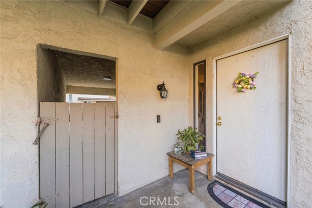 Detail Gallery Image 2 of 28 For 16865 Donwest, Tustin,  CA 92780 - 2 Beds | 1 Baths