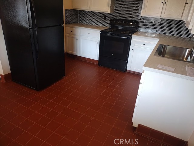 Detail Gallery Image 6 of 8 For 1040 Cedar Ave #8,  Long Beach,  CA 90813 - 2 Beds | 2 Baths