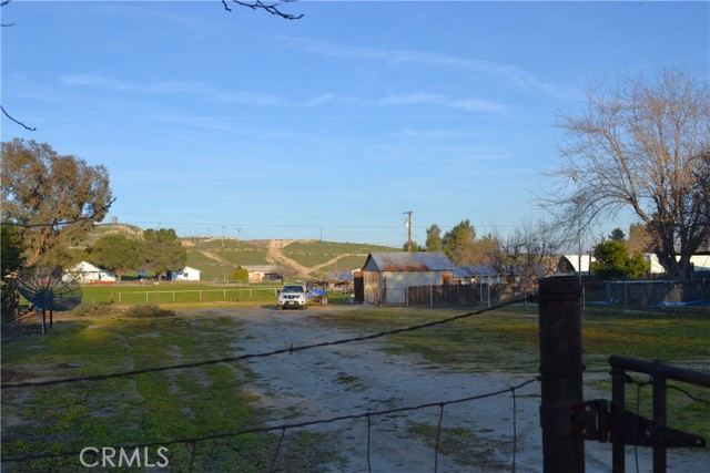 Detail Gallery Image 14 of 22 For 24882 3rd St, Fellows,  CA 93224 - 2 Beds | 1 Baths