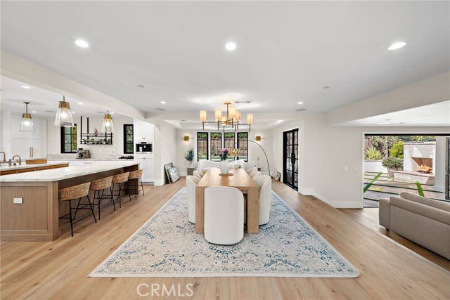1963 Port Edward Place, Newport Beach CA: https://media.crmls.org/medias/9017726f-ba74-4365-8445-1da9dd2ddf16.jpg