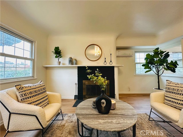 9929 Stonehurst Avenue photo 4