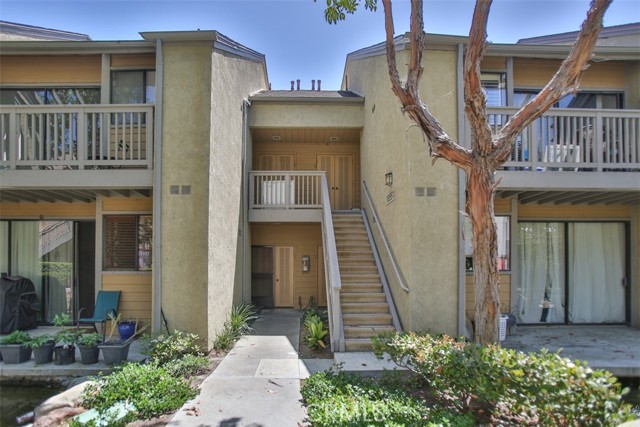 Detail Gallery Image 1 of 1 For 10551 Lakeside Dr #140,  Garden Grove,  CA 92840 - 2 Beds | 2 Baths