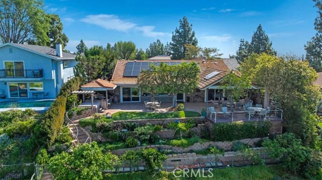 Detail Gallery Image 36 of 50 For 11431 Porter Valley, Porter Ranch,  CA 91326 - 3 Beds | 2 Baths