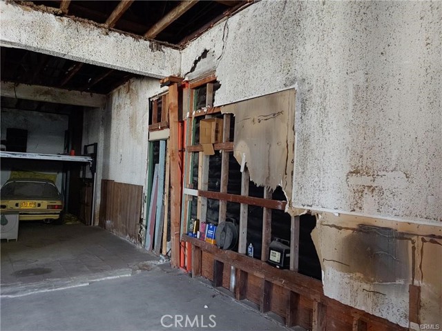 1232 W Base Line Street, San Bernardino, California 92411, ,Commercial Sale,For Sale,1232 W Base Line Street,CRHD23104007