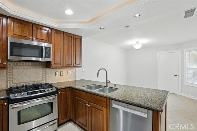 21434 Cypresswood, Lake Forest CA: https://media.crmls.org/medias/90199792-c74a-41f4-aef4-dc6a73abae10.jpg