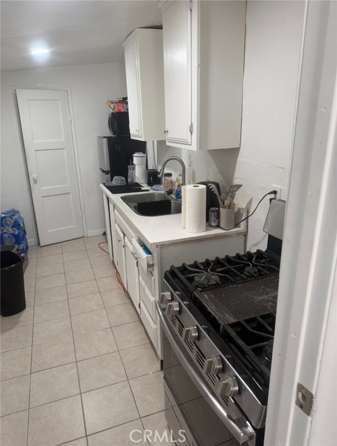 Detail Gallery Image 7 of 18 For 974 Sperry, Colton,  CA 92324 - – Beds | – Baths