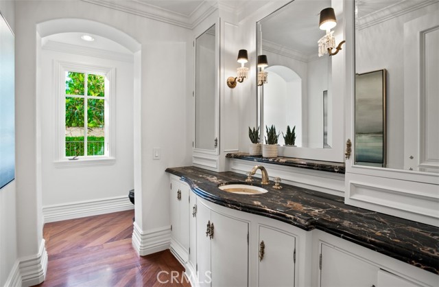 50 Pelican Crest, Newport Coast CA: https://media.crmls.org/medias/901aab86-b106-42c9-bf0c-e9b59f390814.jpg