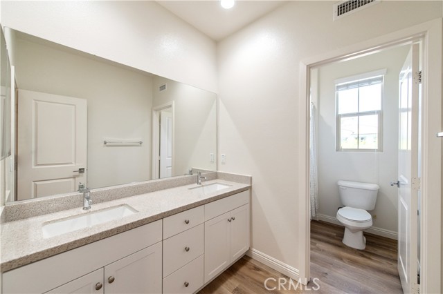 Detail Gallery Image 23 of 41 For 906 El Paseo, Lake Forest,  CA 92610 - 3 Beds | 2/1 Baths