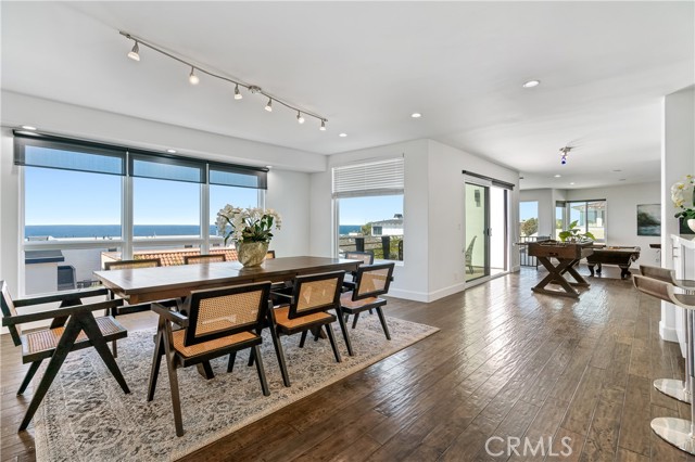 Detail Gallery Image 7 of 47 For 301 16th St, Manhattan Beach,  CA 90266 - 6 Beds | 7 Baths