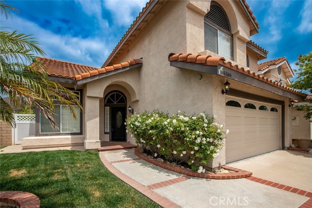 Detail Gallery Image 2 of 70 For 4866 Moon Crest Dr, Corona,  CA 92878 - 4 Beds | 3 Baths