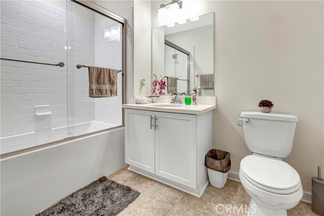 Detail Gallery Image 9 of 10 For 705 Trailblaze, Irvine,  CA 92618 - 2 Beds | 2 Baths