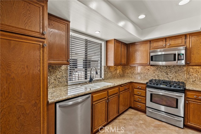 4455 Fulton Avenue, Sherman Oaks CA: https://media.crmls.org/medias/901de85a-76a9-4942-94fd-6f244cde5972.jpg