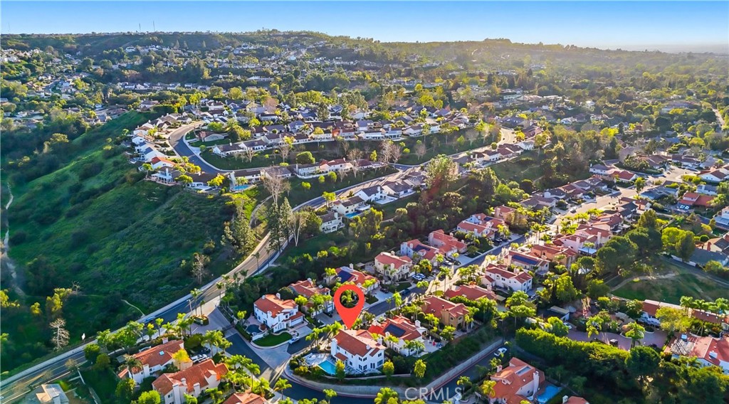https://media.crmls.org/medias/901ee8dc-9572-48d2-b480-8c8784aa0fb6.jpg?preset=X-Large