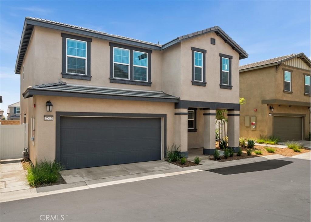 2502 Gunner Ridge Way