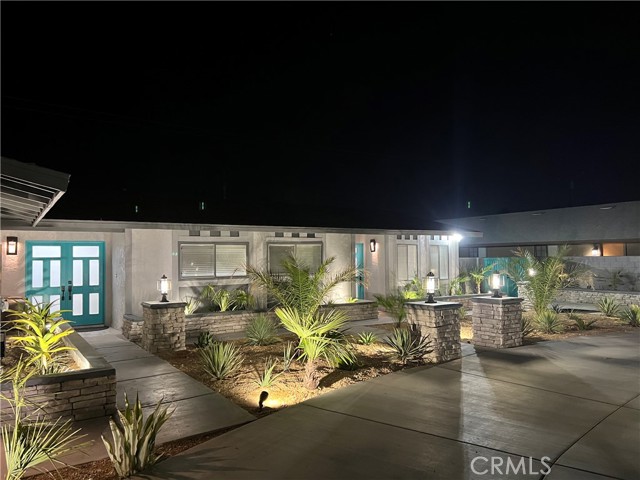 2890 N Biskra, Palm Springs, CA 92262