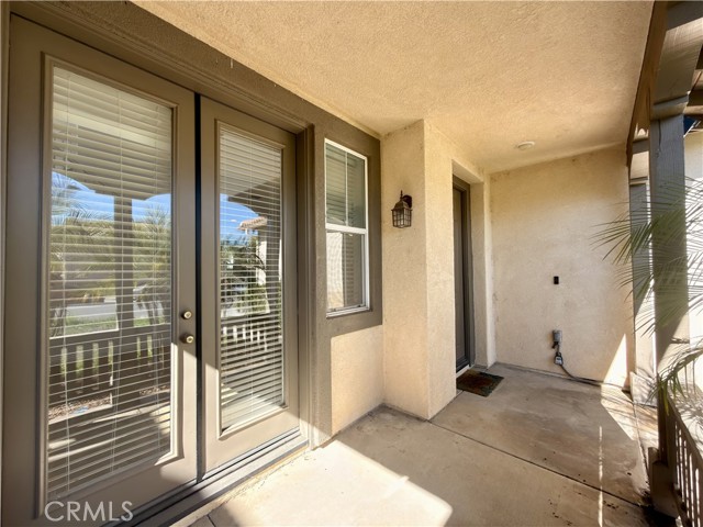 Detail Gallery Image 2 of 27 For 34619 Chinaberry, Winchester,  CA 92596 - 5 Beds | 3 Baths