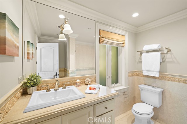 9 Sawgrass, Coto de Caza CA: https://media.crmls.org/medias/902082c7-d1ec-495e-8e23-87d1955e44d7.jpg