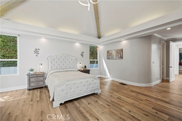 8944 Enfield, Sherwood Forest CA: https://media.crmls.org/medias/9020ab7b-1fa3-408d-945e-37630c4f0926.jpg