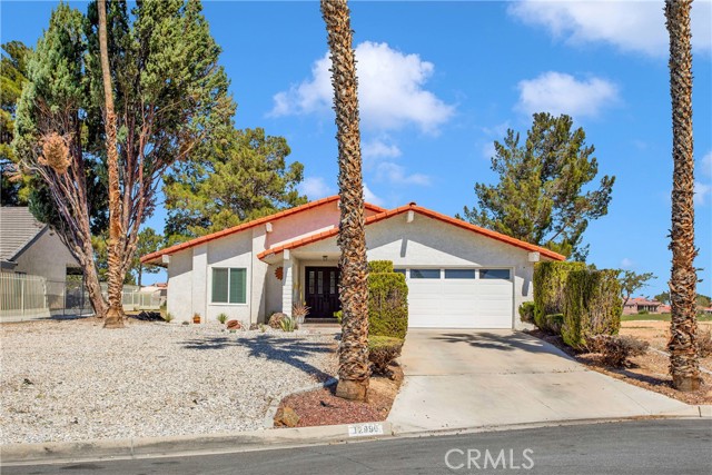 12990 Cedarbrook Lane, Victorville CA: https://media.crmls.org/medias/902169a6-39f6-4e4a-b8d5-409a1b4c0746.jpg