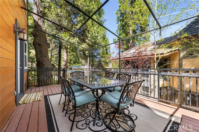 Detail Gallery Image 29 of 44 For 447 Bay View Dr, Lake Arrowhead,  CA 92352 - 4 Beds | 3 Baths