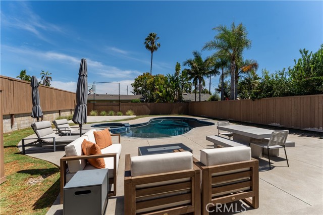 Detail Gallery Image 36 of 48 For 2080 Orange Ave, Costa Mesa,  CA 92627 - 3 Beds | 2 Baths