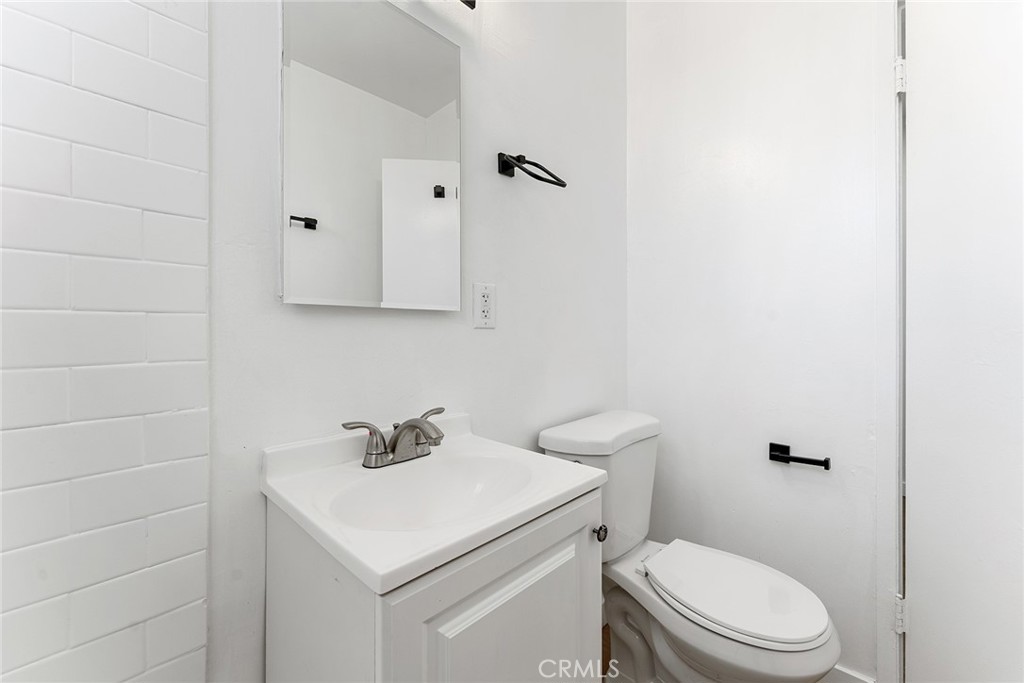 252 W Elm AvenueBurbank img 43
