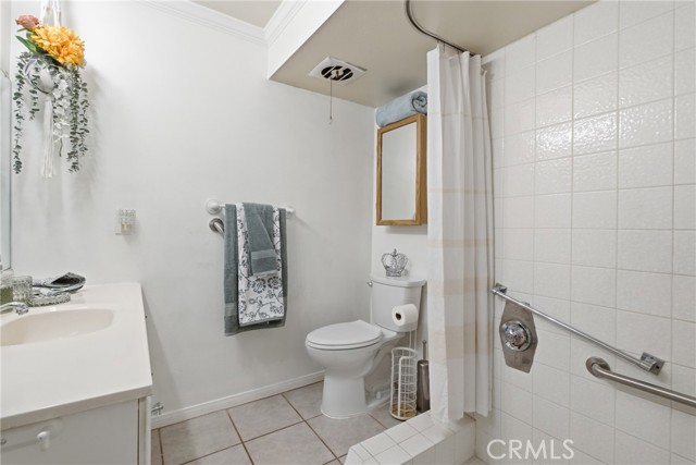 2 Bed Home for Sale in Newhall, California