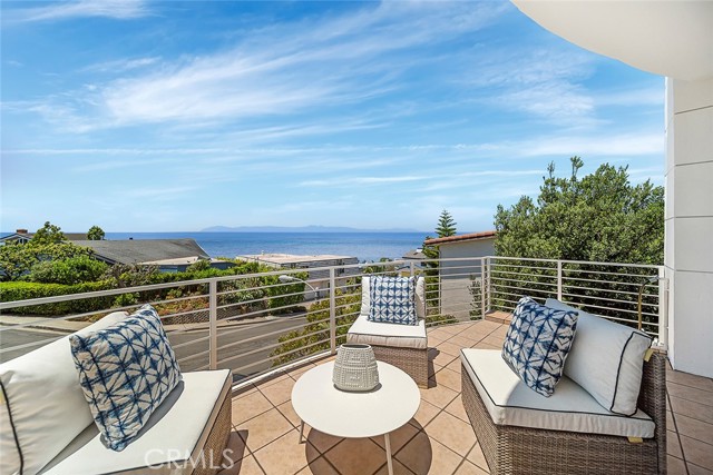 793 Barracuda Way, Laguna Beach, CA 92651