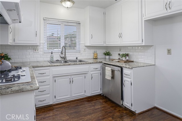 Detail Gallery Image 14 of 43 For 2620 W Cobblestone Rd, La Habra,  CA 90631 - 4 Beds | 2 Baths