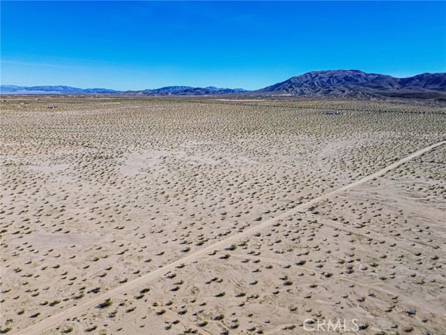 Detail Gallery Image 20 of 37 For 76100 2 Mile Rd, Twentynine Palms,  CA 92277 - – Beds | – Baths