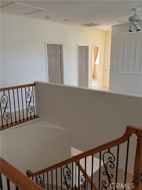 Detail Gallery Image 19 of 22 For 317 Commons Park Dr, Camarillo,  CA 93012 - 5 Beds | 3 Baths