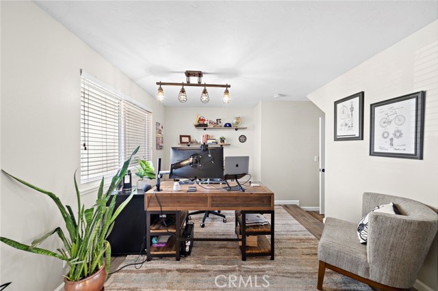 Detail Gallery Image 23 of 45 For 11088 Blue Allium Ave, Fountain Valley,  CA 92708 - 5 Beds | 3 Baths