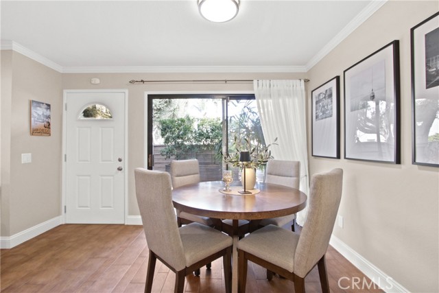 Detail Gallery Image 10 of 32 For 17844 Beard Ln, Huntington Beach,  CA 92647 - 3 Beds | 1/1 Baths