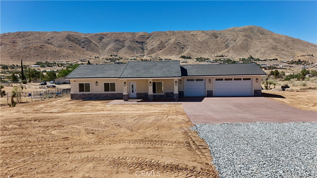 22421 Ocotillo Way