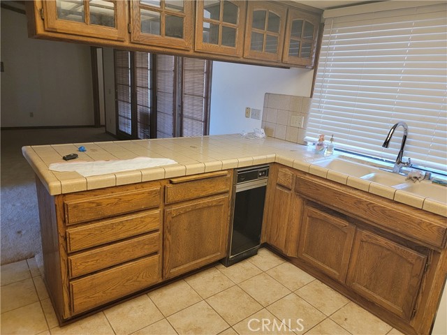 15440 Cactus Street, Hesperia CA: https://media.crmls.org/medias/902750d8-e14a-4dc8-8629-a57651951963.jpg