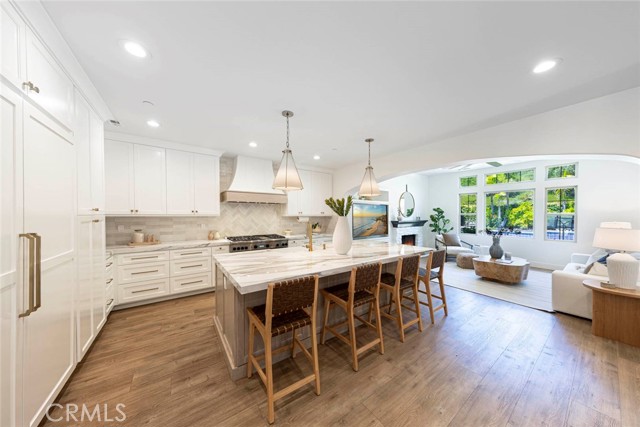 Detail Gallery Image 12 of 70 For 21 via Andaremos, San Clemente,  CA 92673 - 6 Beds | 4/1 Baths