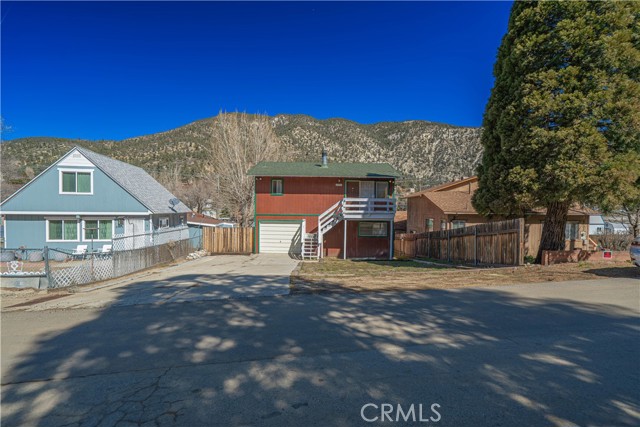 Detail Gallery Image 2 of 29 For 6505 Lowry, Frazier Park,  CA 93225 - 2 Beds | 2 Baths