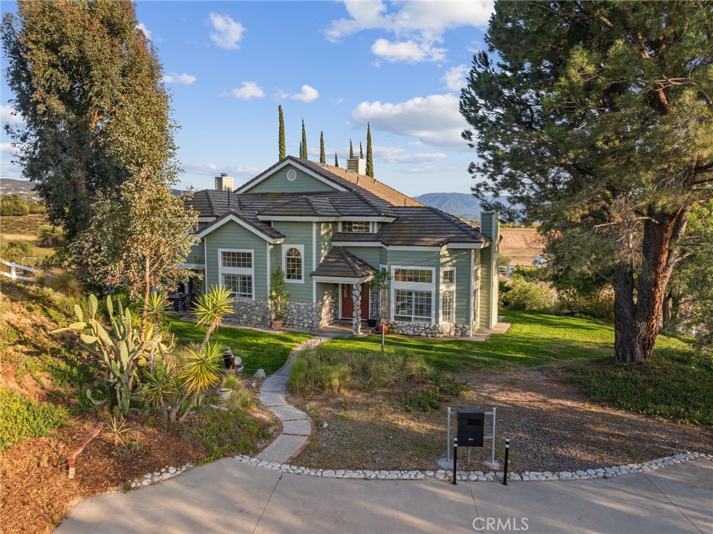 36350 Calle Poco