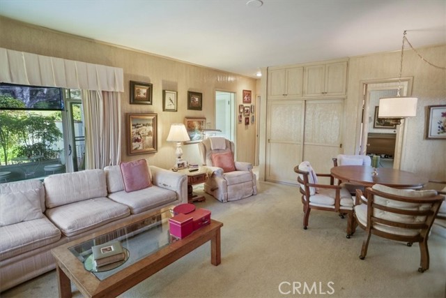 Detail Gallery Image 11 of 25 For 1083 E Fairmount, Burbank,  CA 91501 - 3 Beds | 1/1 Baths