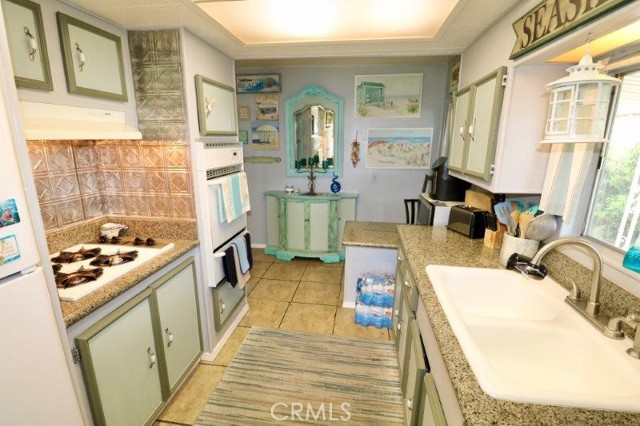Detail Gallery Image 38 of 54 For 16742 Lake Ridge Way #154,  Yorba Linda,  CA 92886 - 2 Beds | 2 Baths
