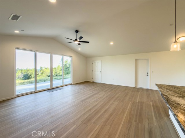 Detail Gallery Image 8 of 75 For 4474 Triangle, Mariposa,  CA 95338 - 3 Beds | 2 Baths