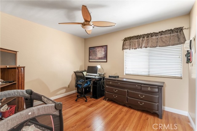 Detail Gallery Image 33 of 52 For 25454 Blackthorne Drive, Murrieta,  CA 92563 - 4 Beds | 3 Baths