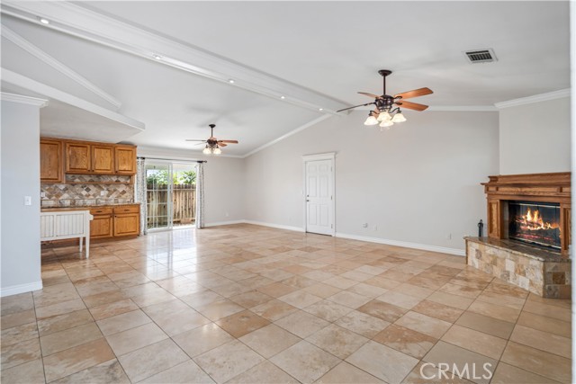 Detail Gallery Image 9 of 38 For 5137 W Avenue L, Quartz Hill,  CA 93536 - 4 Beds | 2 Baths