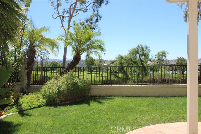 26452 La Scala, Laguna Hills CA: https://media.crmls.org/medias/902d13d1-074f-4062-b10c-909176b8d452.jpg