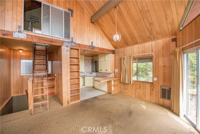 24 Fredalba, Running Springs, CA 92382