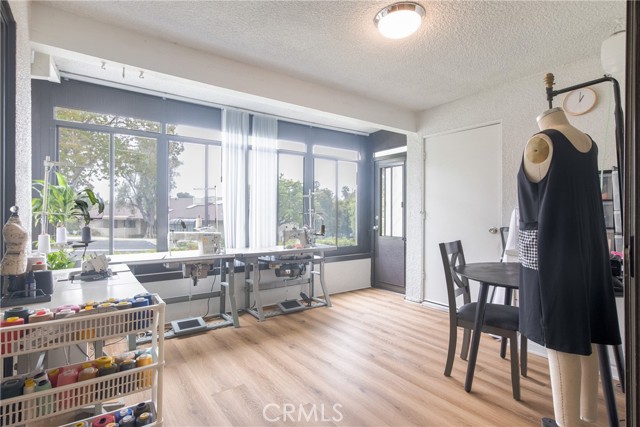 Detail Gallery Image 18 of 42 For 13526 La Jolla Cir #207-D,  La Mirada,  CA 90638 - 2 Beds | 2 Baths