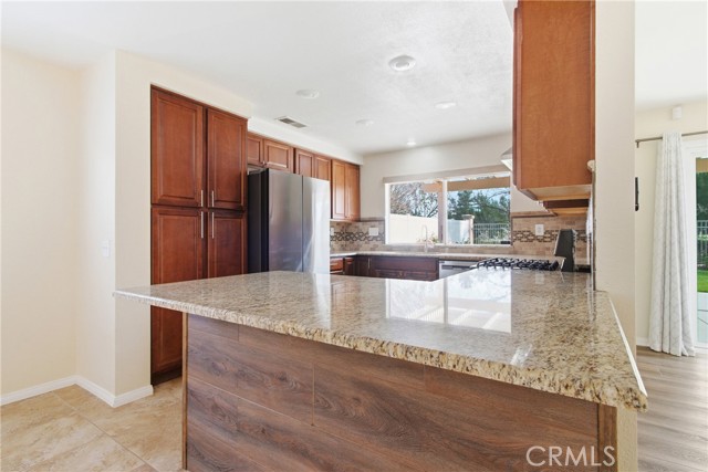Detail Gallery Image 13 of 52 For 43750 Corte Amaya, Temecula,  CA 92592 - 4 Beds | 2/1 Baths