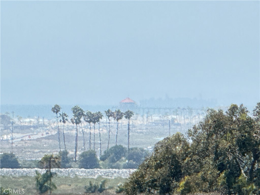 https://media.crmls.org/medias/902fcdc8-4a37-4369-8d63-6baabe36893b.jpg?preset=X-Large
