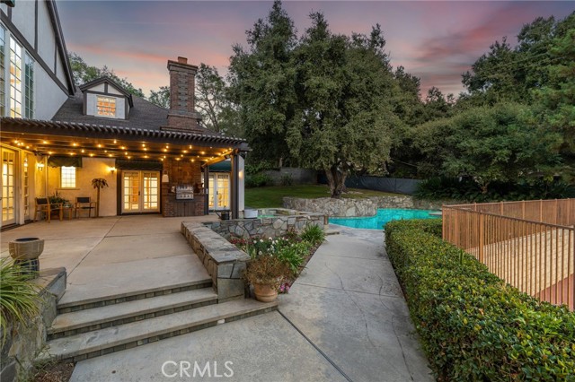 533 E Sierra Madre Avenue, Glendora CA: https://media.crmls.org/medias/90304f98-3ef2-4300-a4fd-f87003b22536.jpg