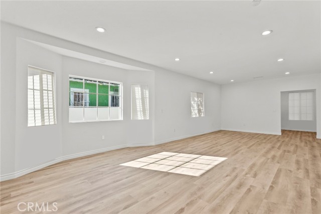 Detail Gallery Image 15 of 65 For 3666 2nd Ave, Los Angeles,  CA 90018 - 4 Beds | 3 Baths